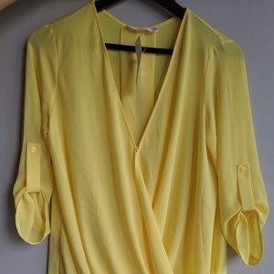 LUSH Small Yellow Blouse Tagson/never worn